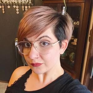 Meet your Posher, Pamela